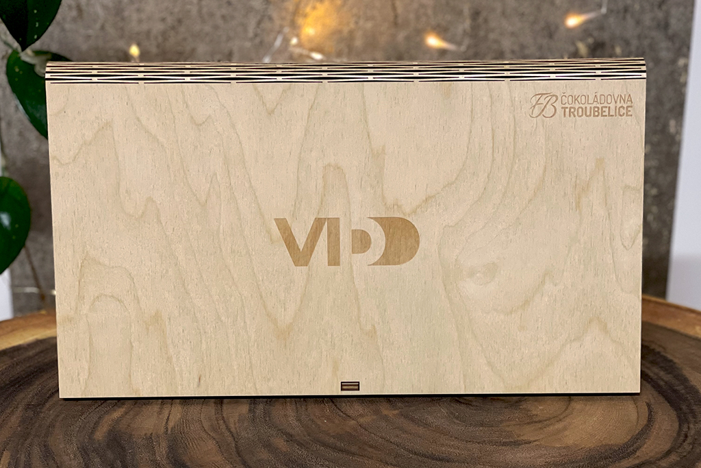 VIDD_kazeta_open